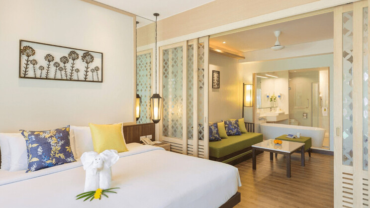 Katathani Phuket Beach Resort